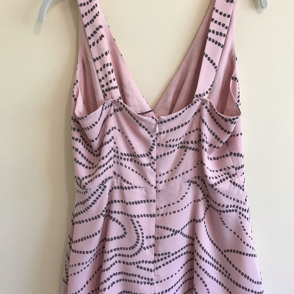 NWT CAbi Size 8 Sophia Cami - Picture 2 of 7